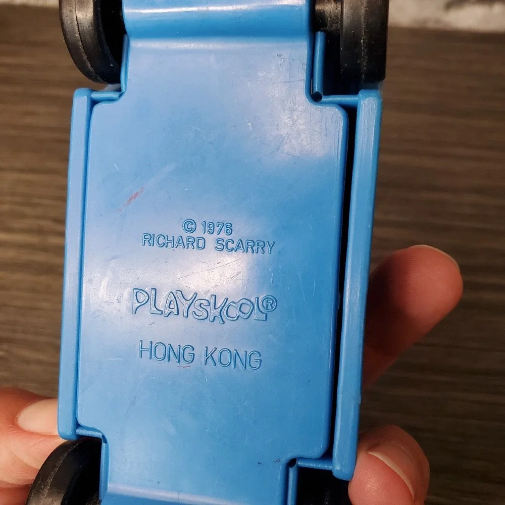 Vintage 1976 Richard Scarry Playskool Ambulance Medical‎ Truck Blue Puzzletown